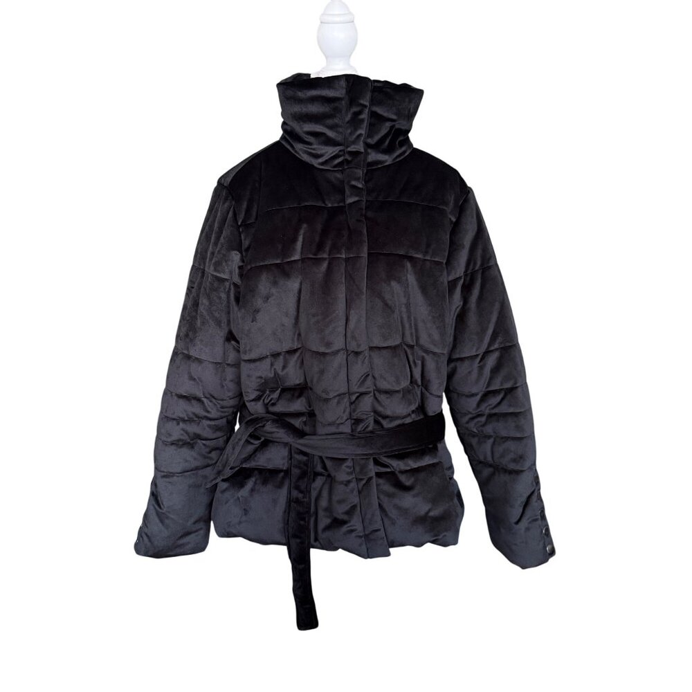 Sofia averages Black Velvety Puffer Jacket With Belted Waist & Button Cuffs Wome